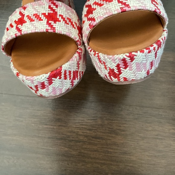 NWOT Ron White Italian Made Platform Wedge White Red Tweed Sandals Size 40 - Picture 6 of 14